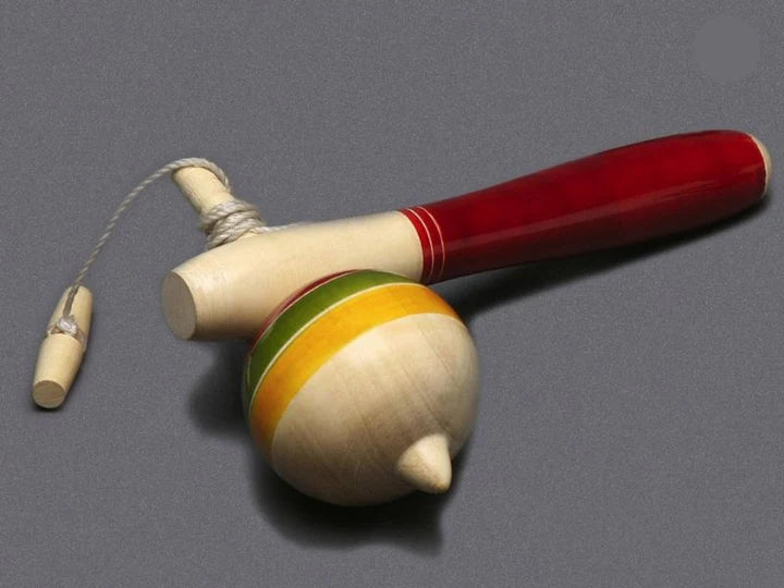 Wooden Spindle Top | Wooden spinning tops | Traditional wooden spinning tops